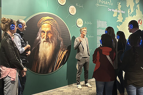 Participants in the Coroplast Group's art tours at the Visiodrom in the Gaskessel Wuppertal