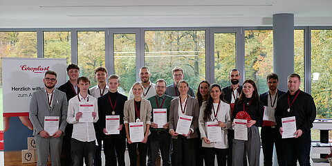 Group photo of the participating apprentices